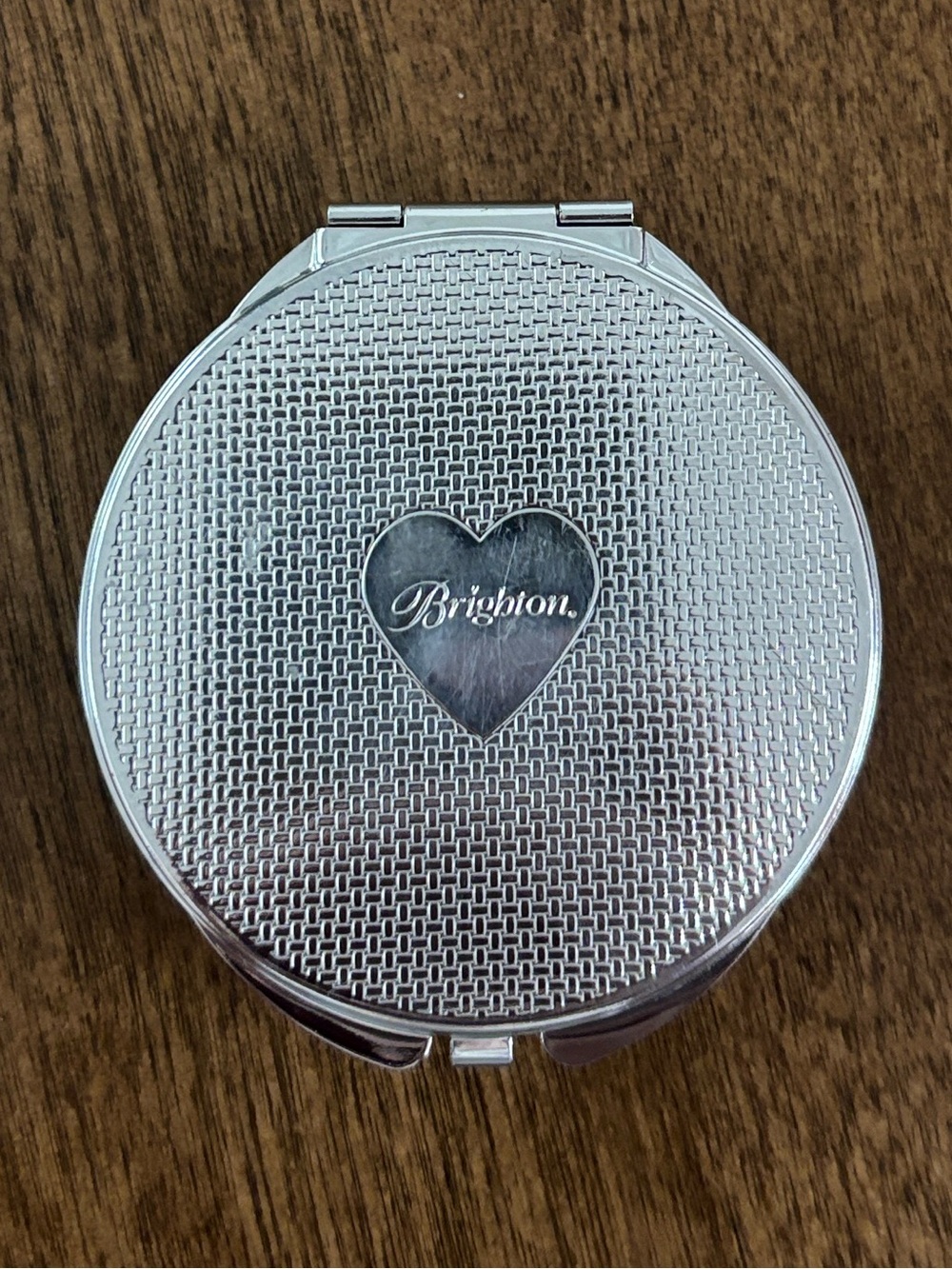 Brighton Shell & Starfish Compact Mirror - Picture 5 of 6